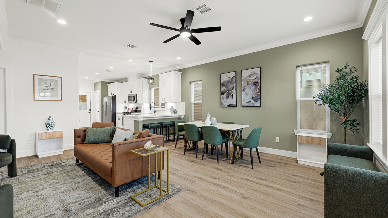 Photo of Livingroom in OST - South Union