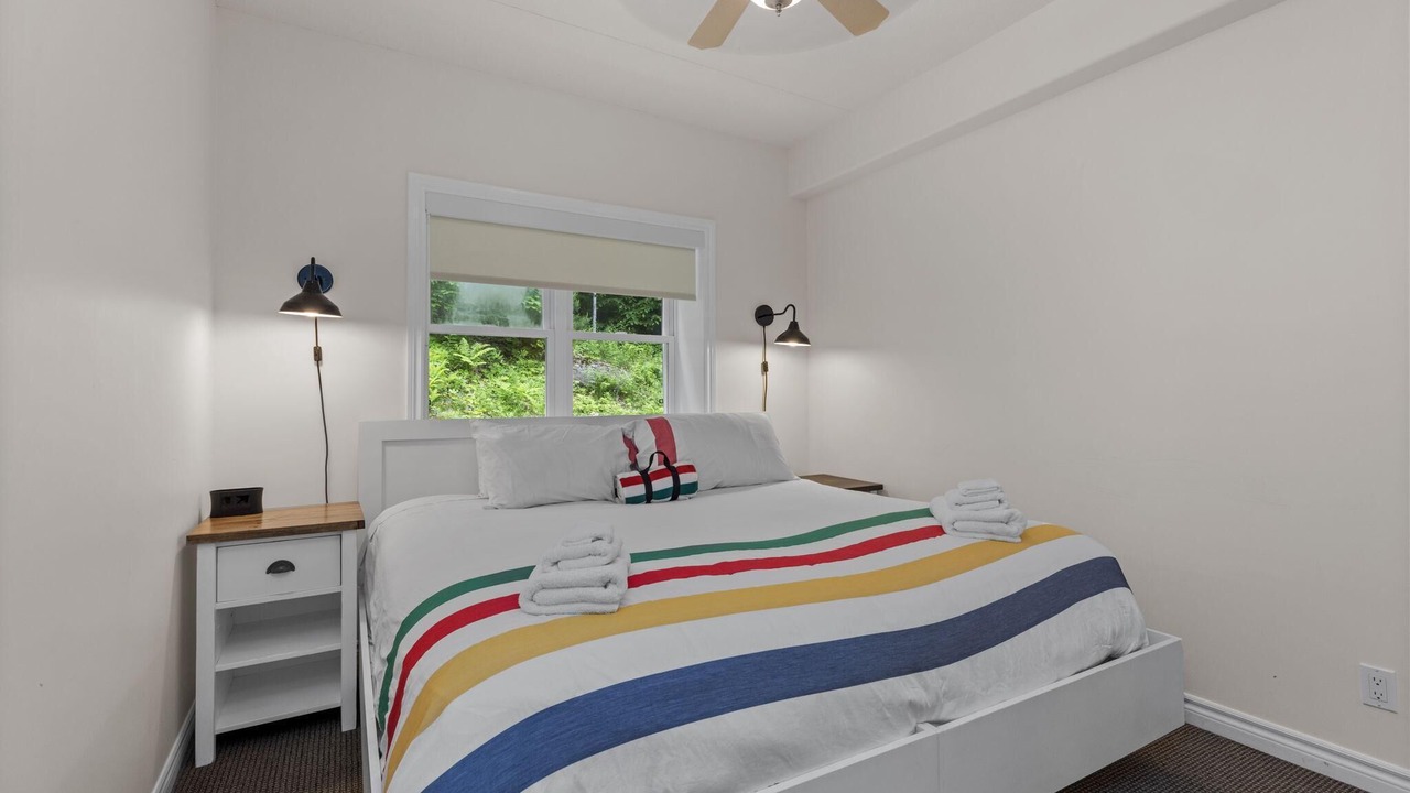 Photo of Bedroom in Lake of Bays