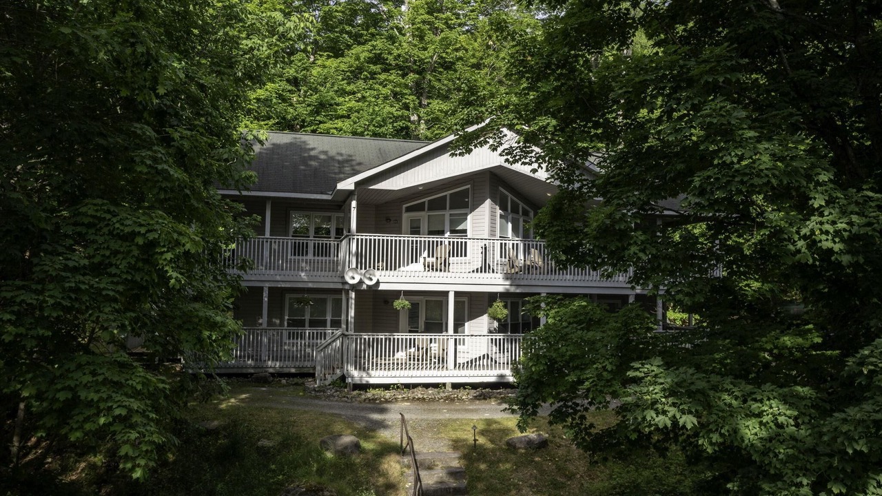 Photo of Outdoor in Lake of Bays