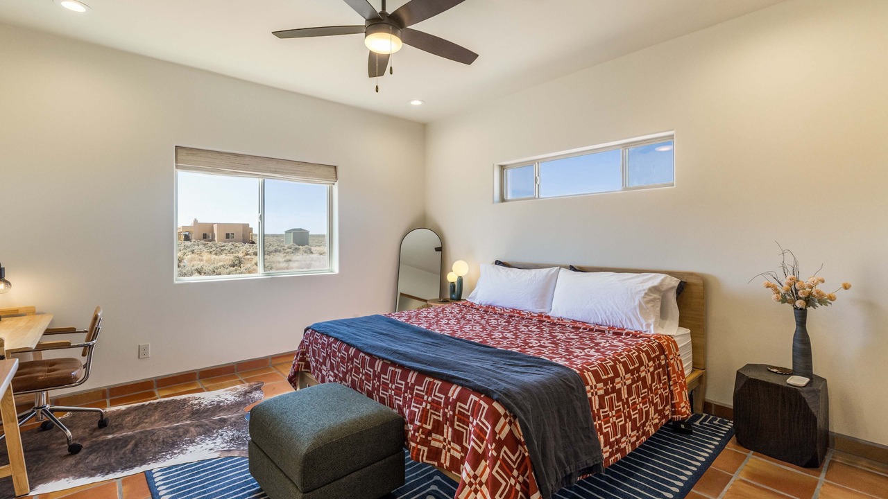 Photo of Bedroom in Ranchos De Taos