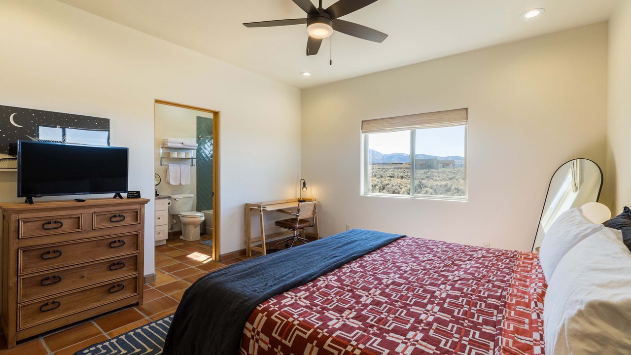 Photo of Bedroom in Ranchos De Taos