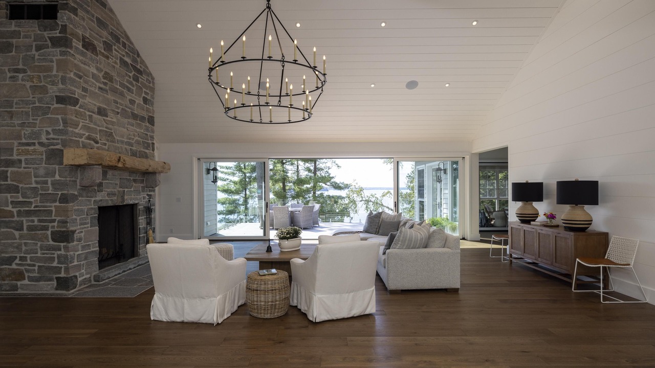 Photo of Livingroom in Bracebridge
