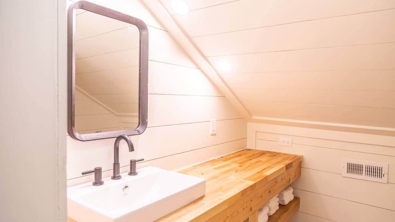 Photo of Bathroom in Knoxville