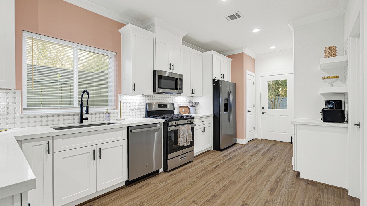 Photo of Kitchen in OST - South Union
