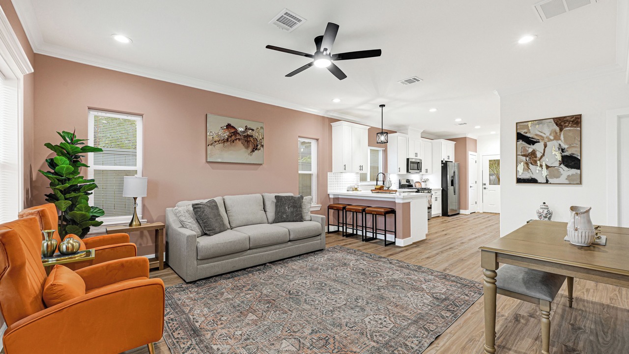 Photo of Livingroom in OST - South Union
