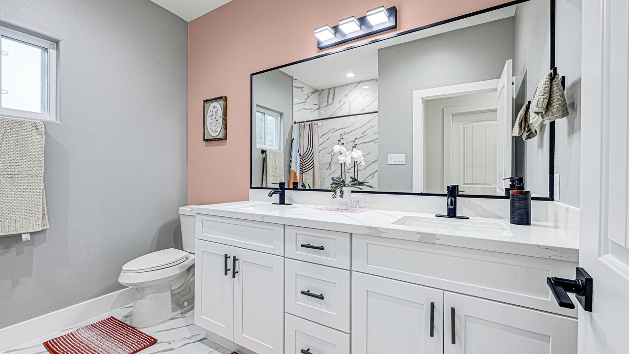 Photo of Bathroom in OST - South Union