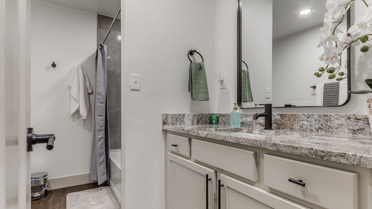 Photo of Bathroom in Shawnee