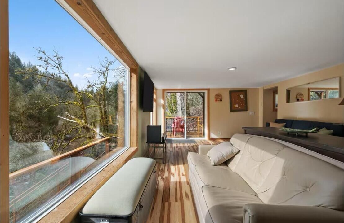 Photo of Livingroom in Washougal