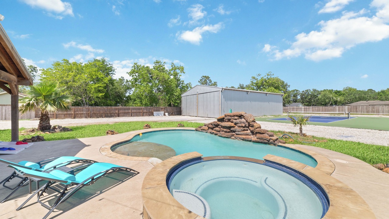 Photo of Outdoor in Pearland