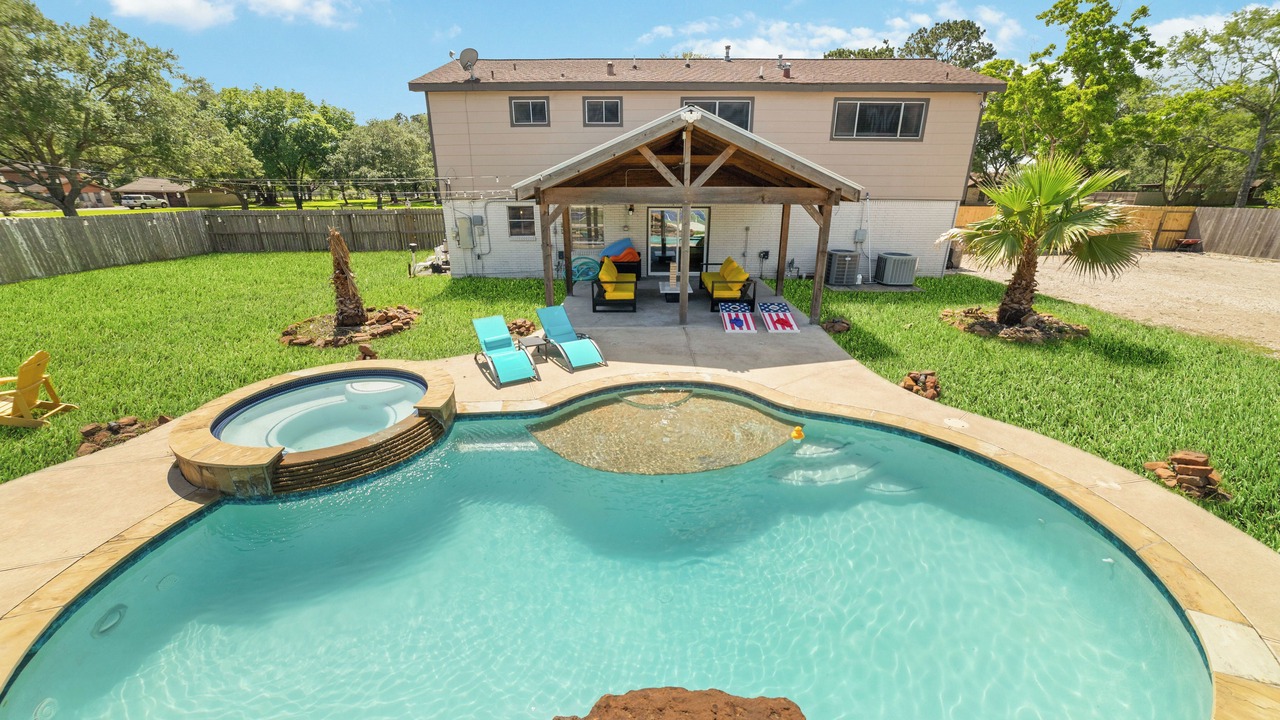 Photo of Outdoor in Pearland