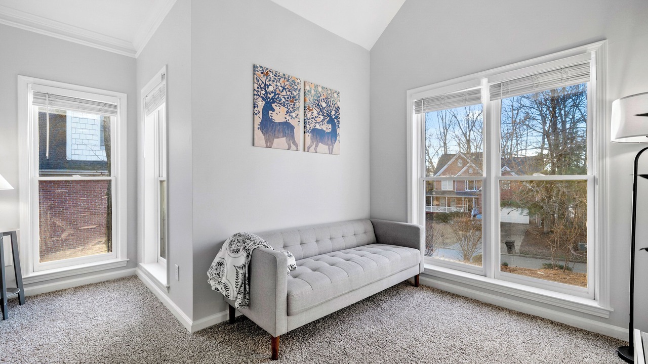 Photo of Livingroom in Sugar Hill