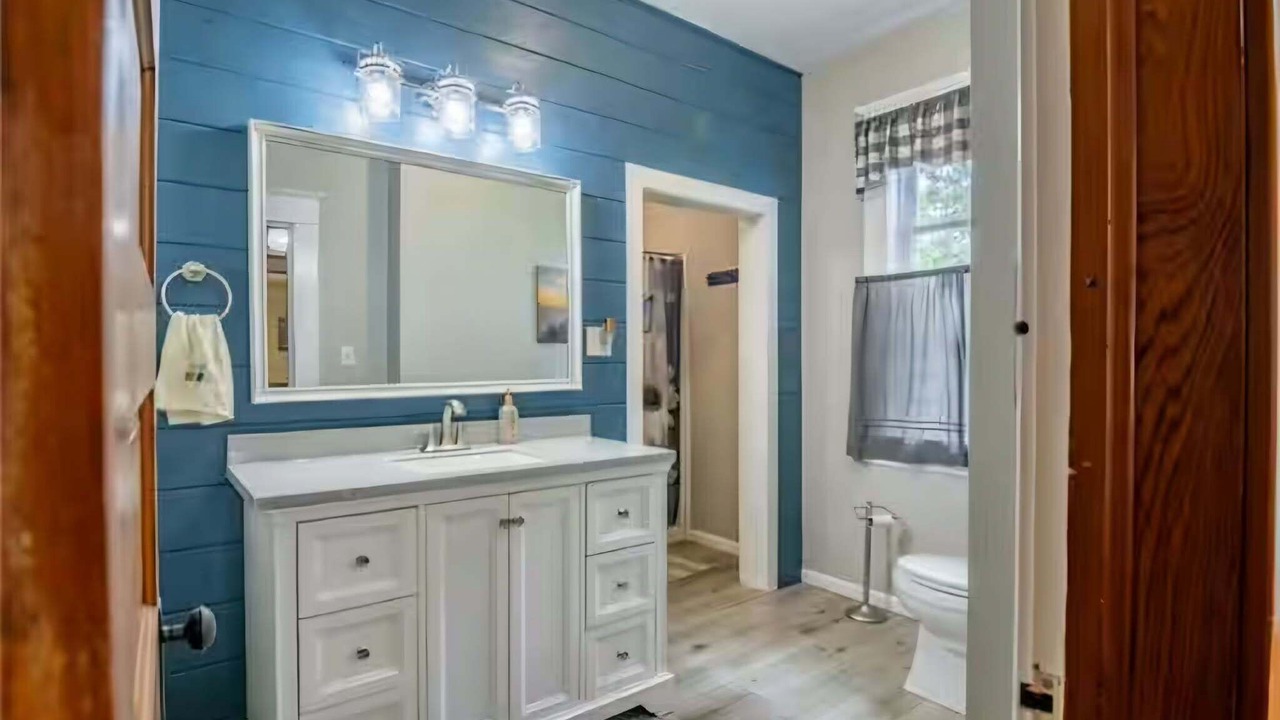 Photo of Bathroom in Hamilton