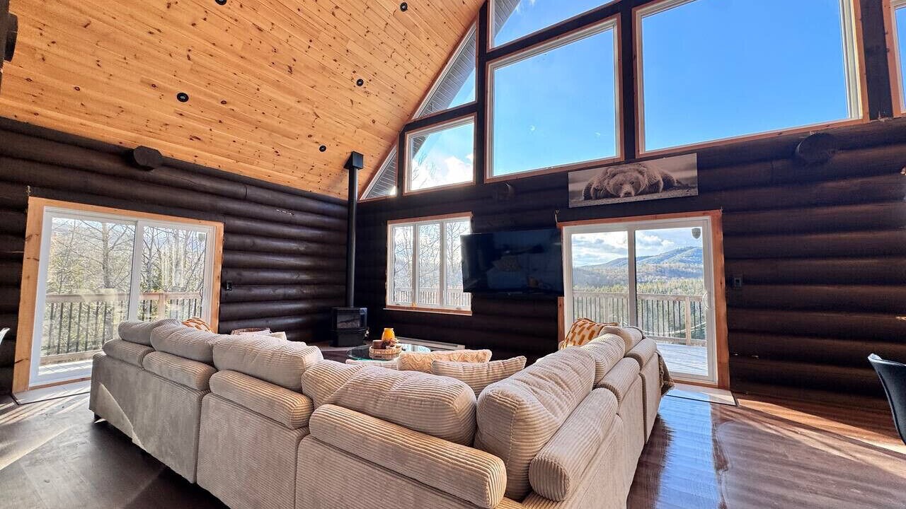 Photo of Livingroom in Saint Come