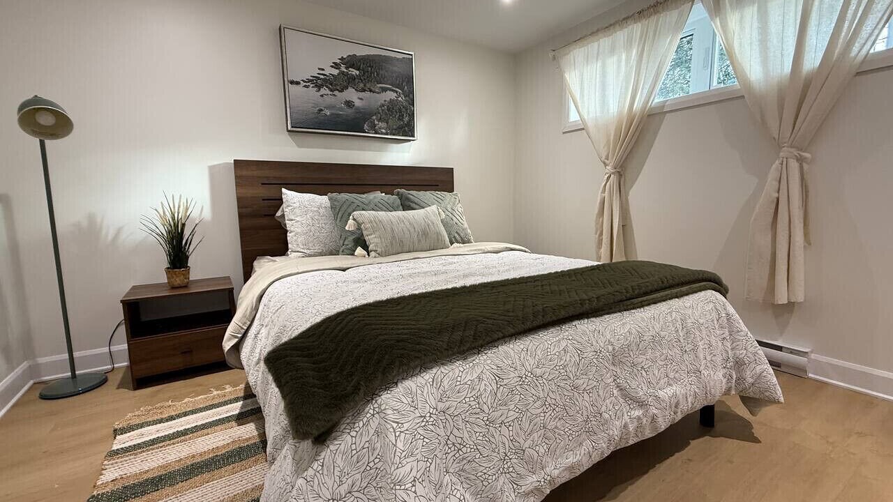 Photo of Bedroom in Saint Come