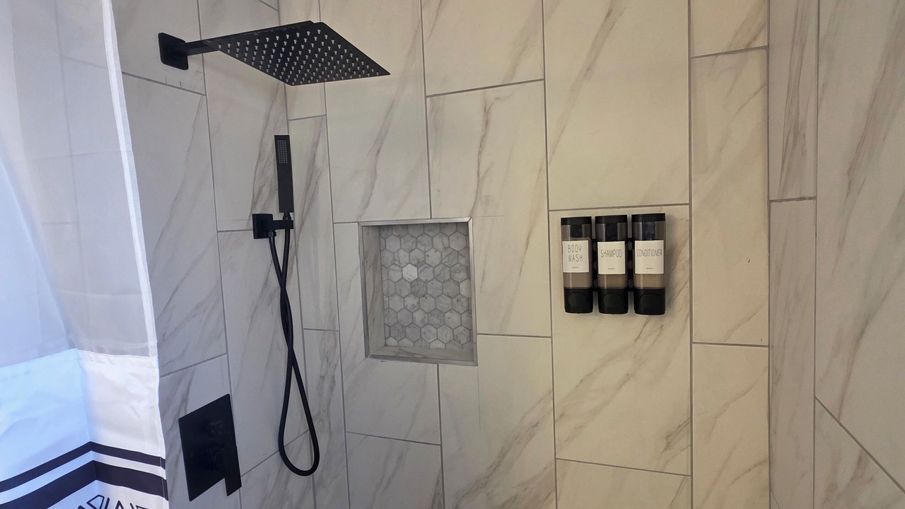 Photo of Bathroom in Maryvale