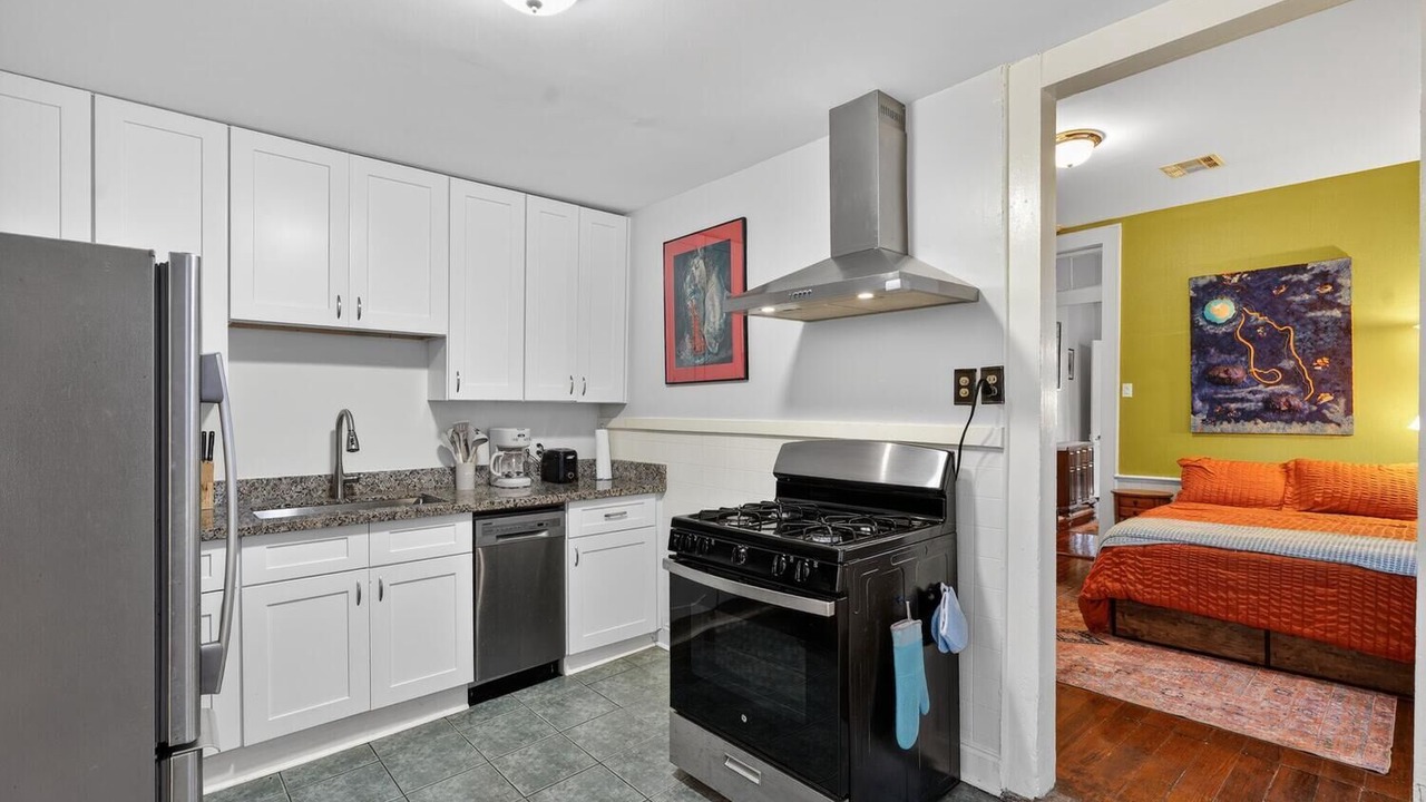 Photo of Kitchen in Algiers Point