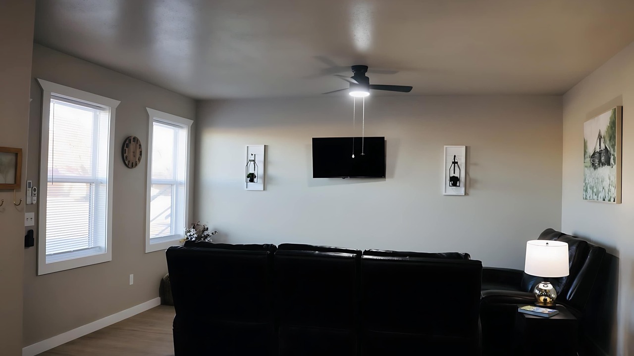Photo of Livingroom in Floydada