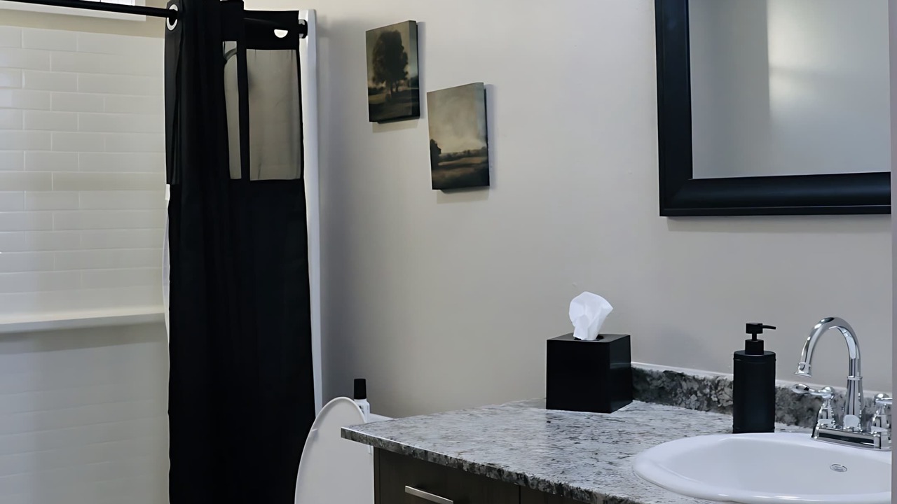 Photo of Bathroom in Floydada