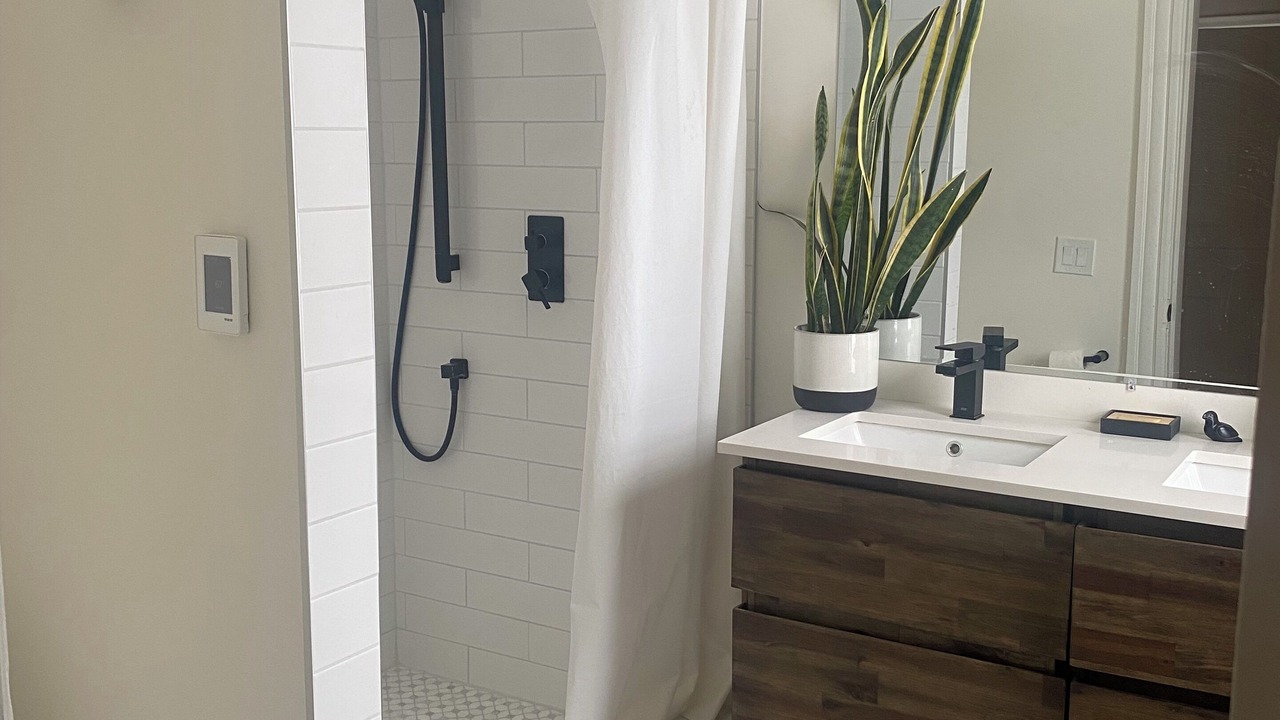 Photo of Bathroom in Grey Highlands