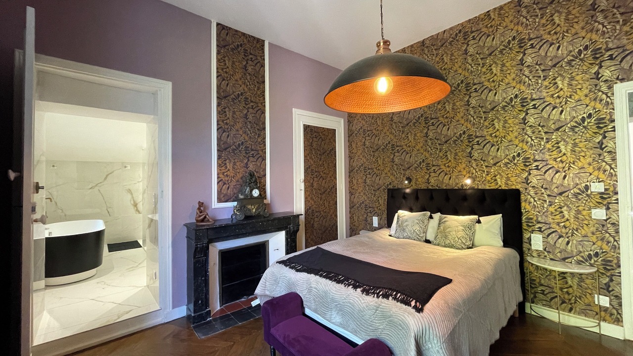 Photo of Bedroom in Saint-Esteve