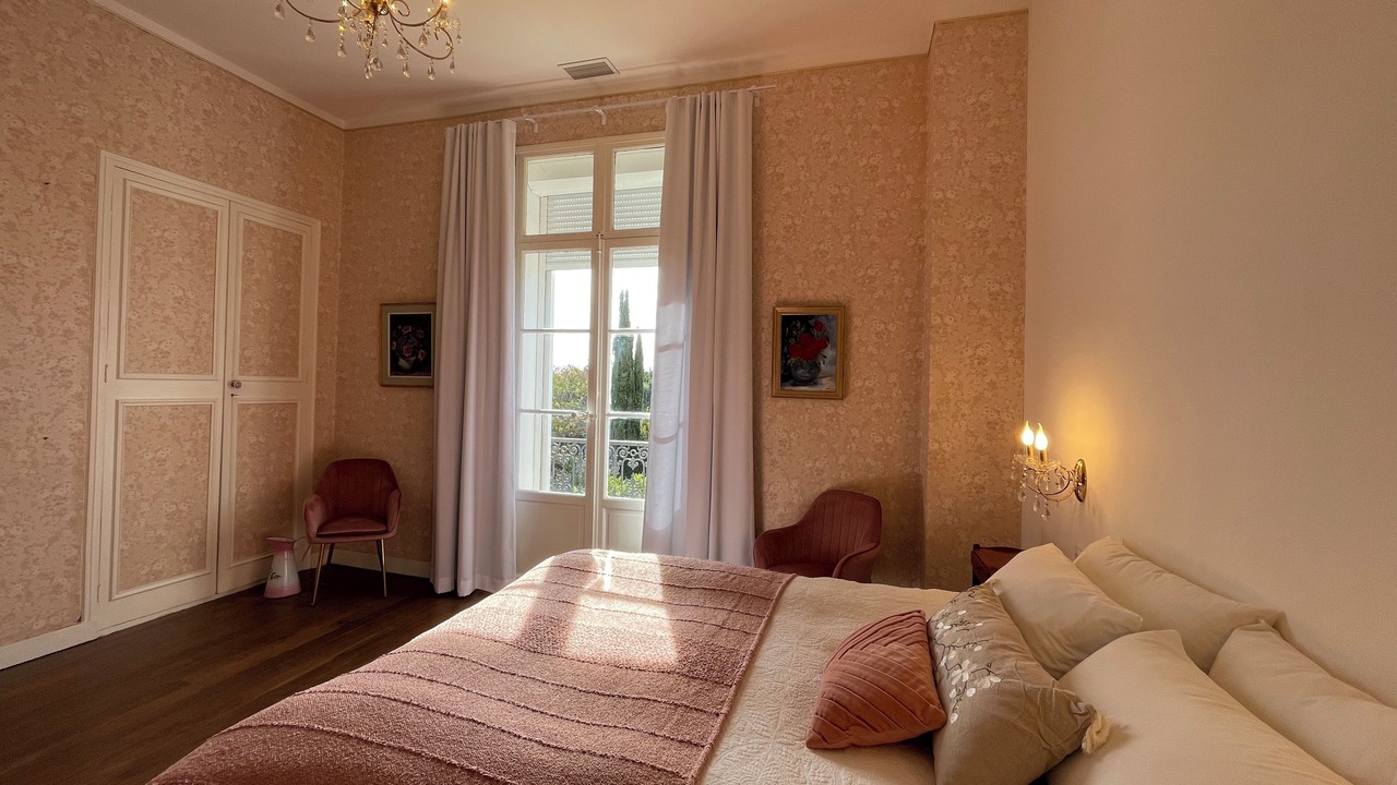 Photo of Bedroom in Saint-Esteve