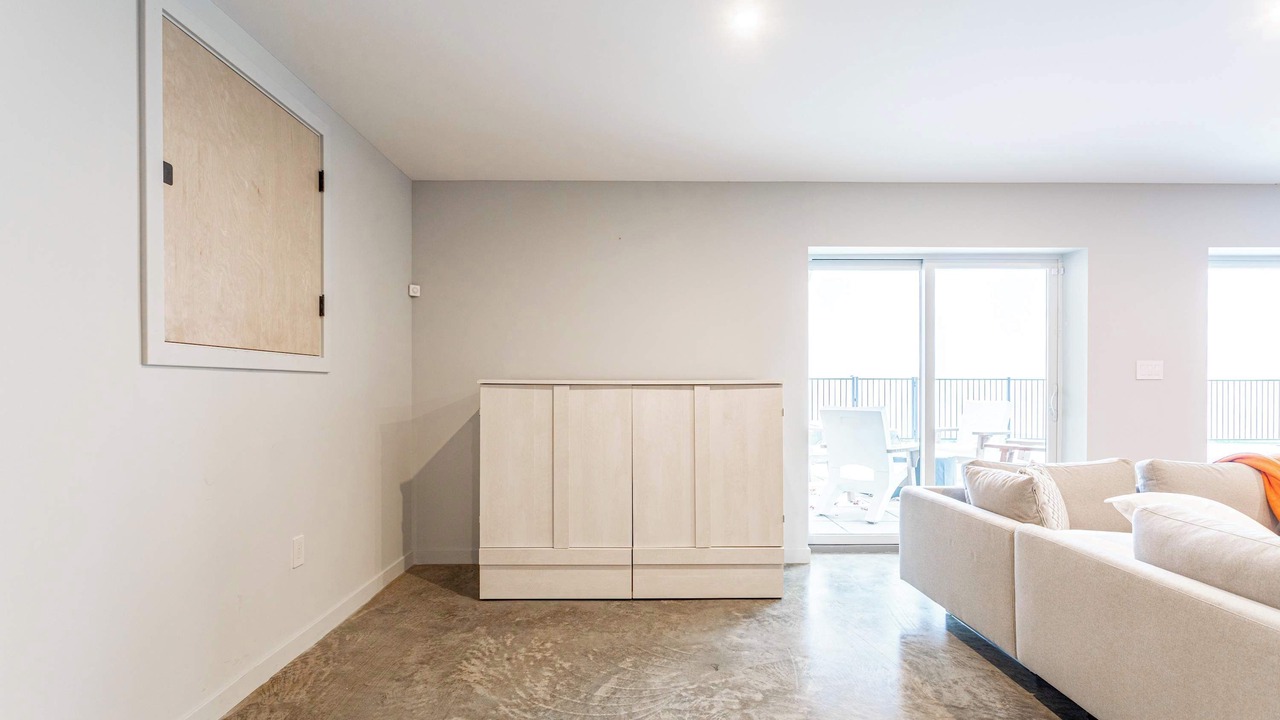 Photo of Livingroom in Town of Marlborough