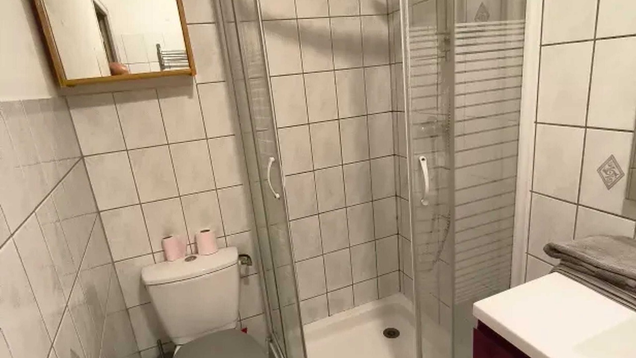 Photo of Bathroom in Romilly-sur-Seine