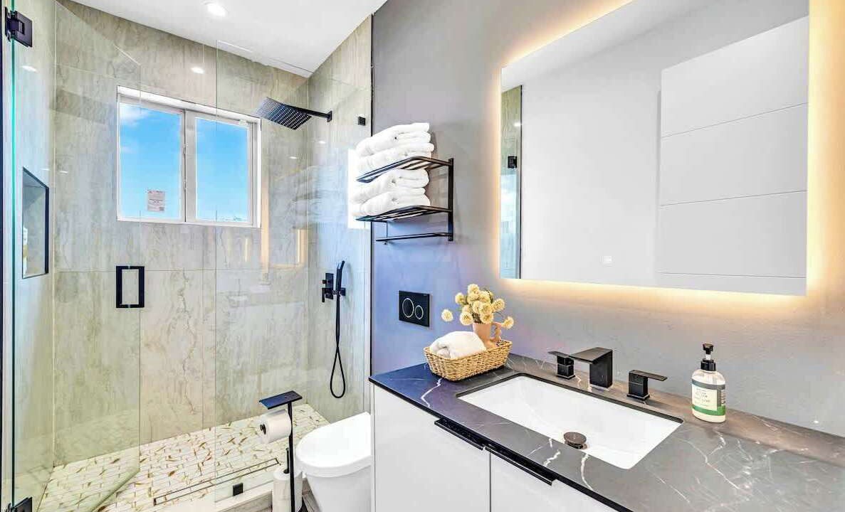 Photo of Bathroom in South Middle River