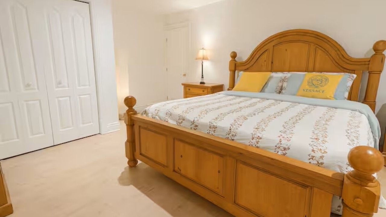 Photo of Bedroom in Boucherville