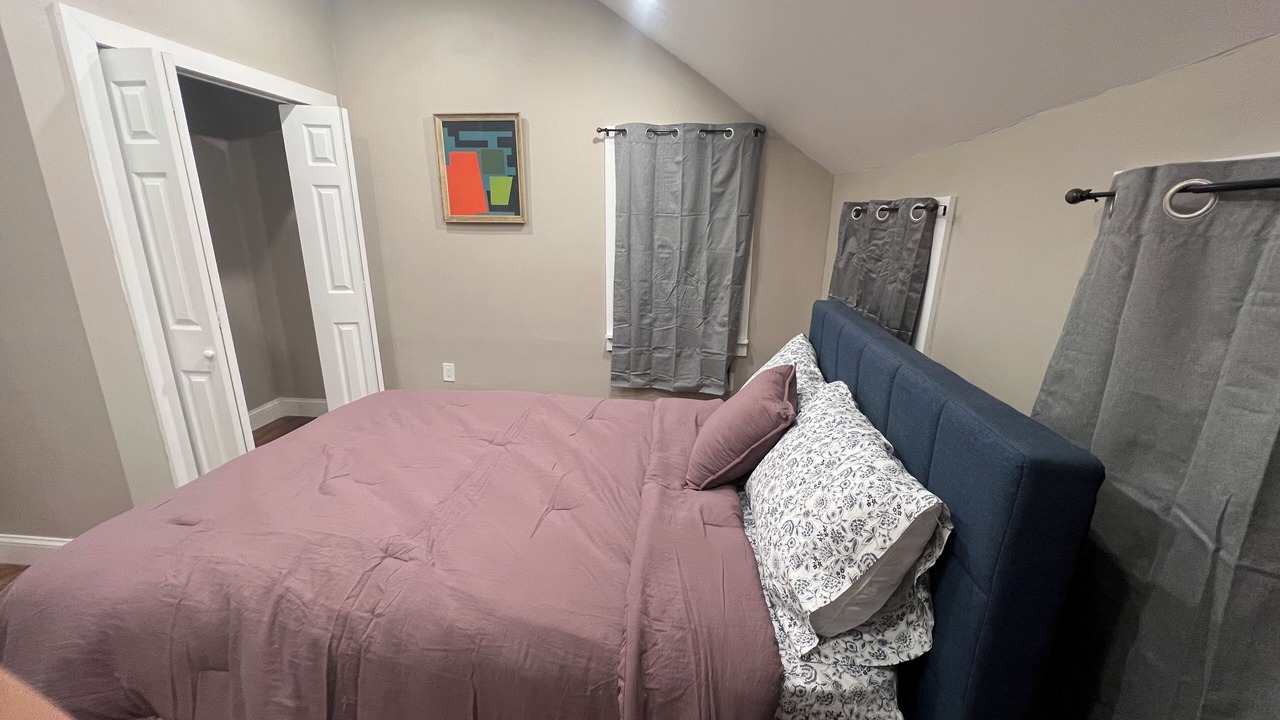 Photo of Bedroom in Rahway