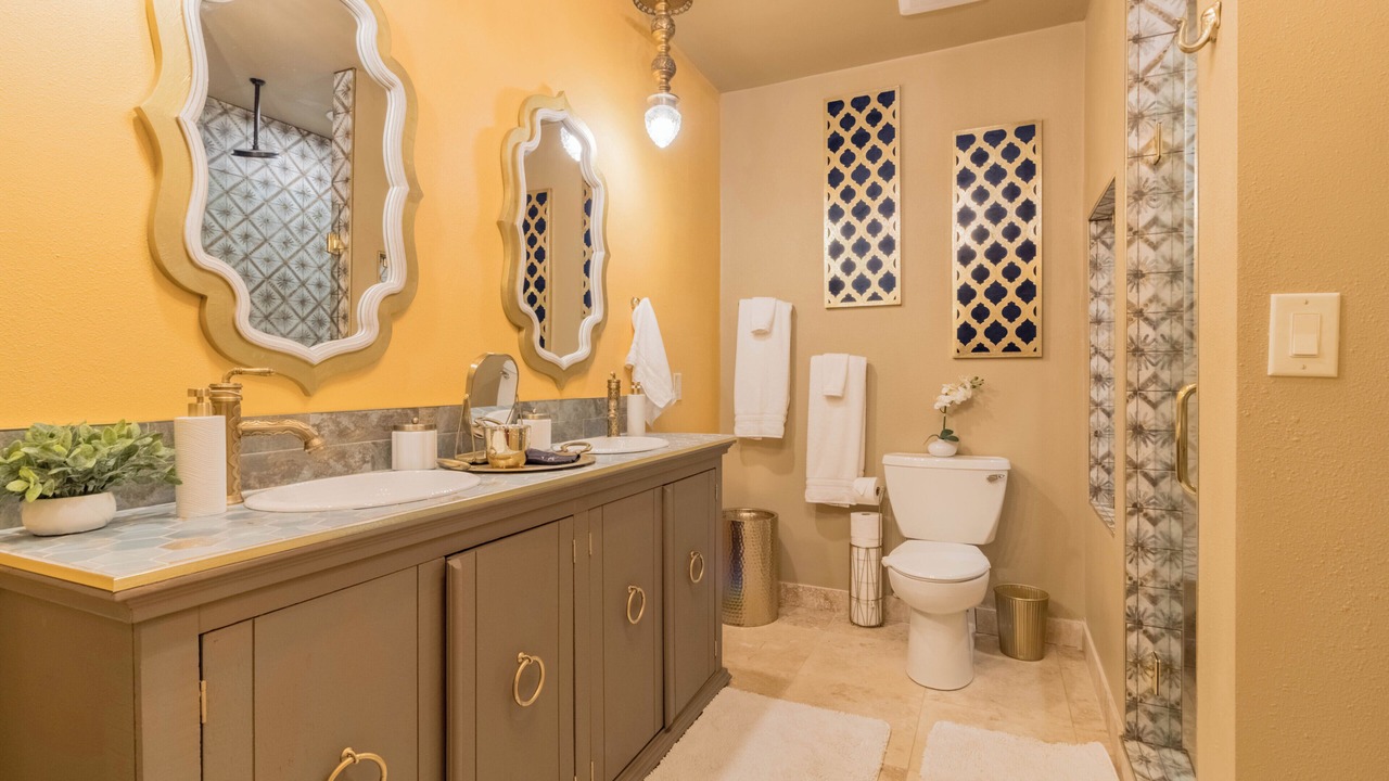 Photo of Bathroom in Comfort