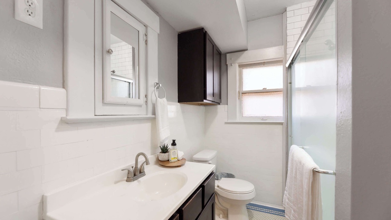 Photo of Bathroom in College Hill