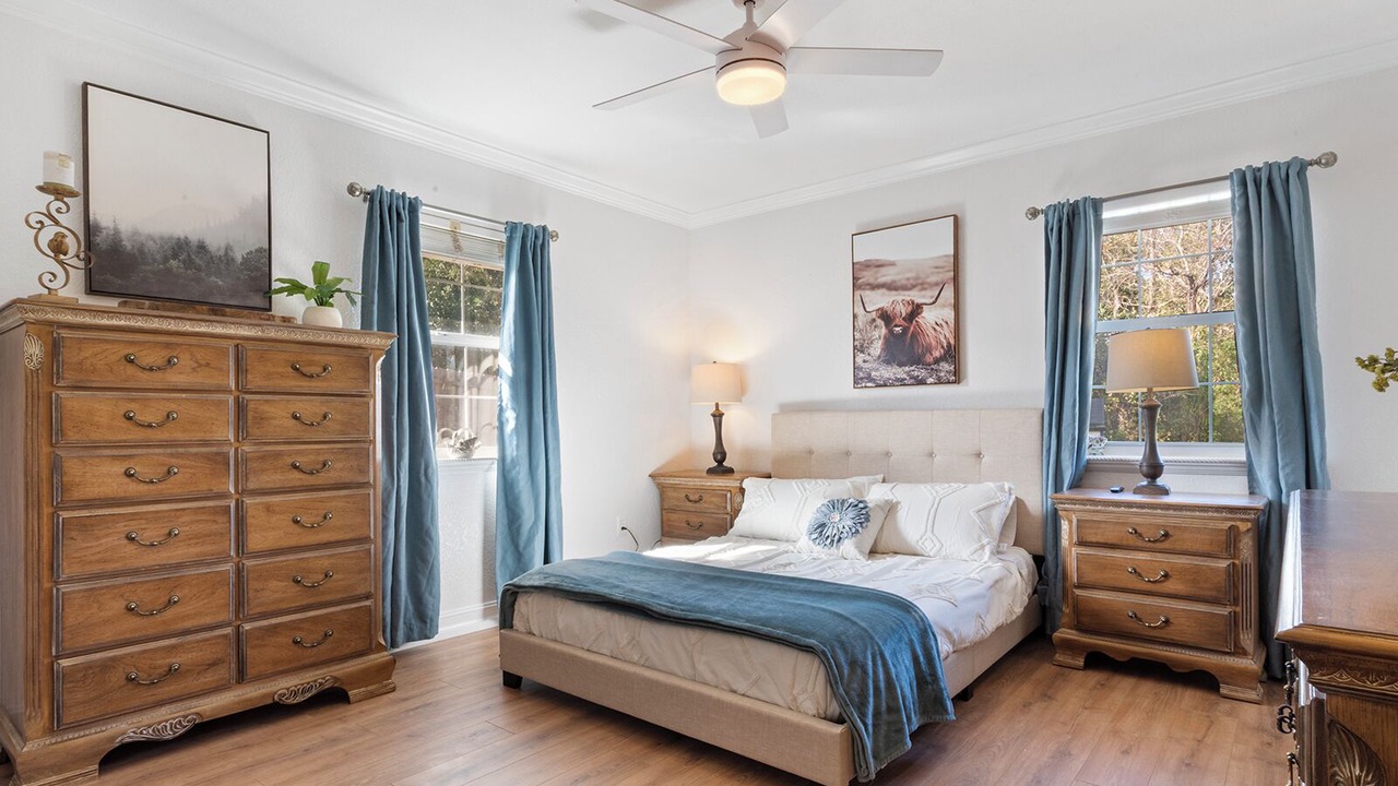 Photo of Bedroom in Longwood