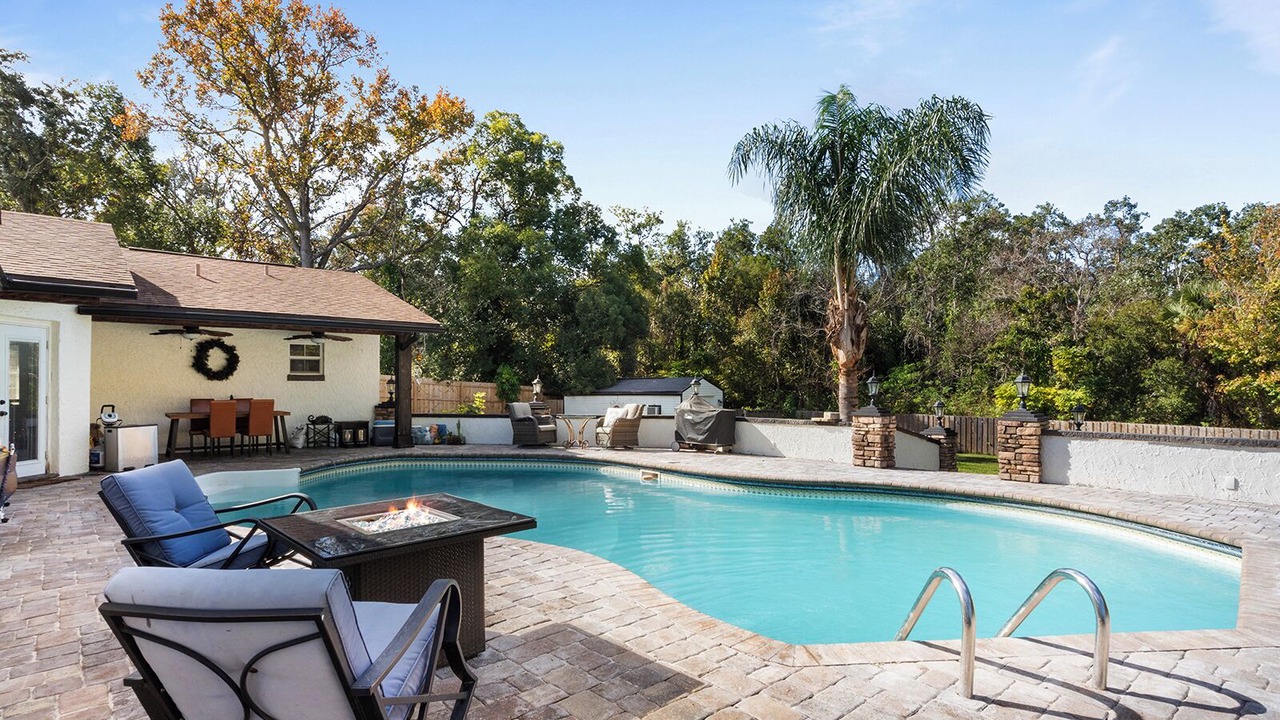 Photo of Outdoor in Longwood