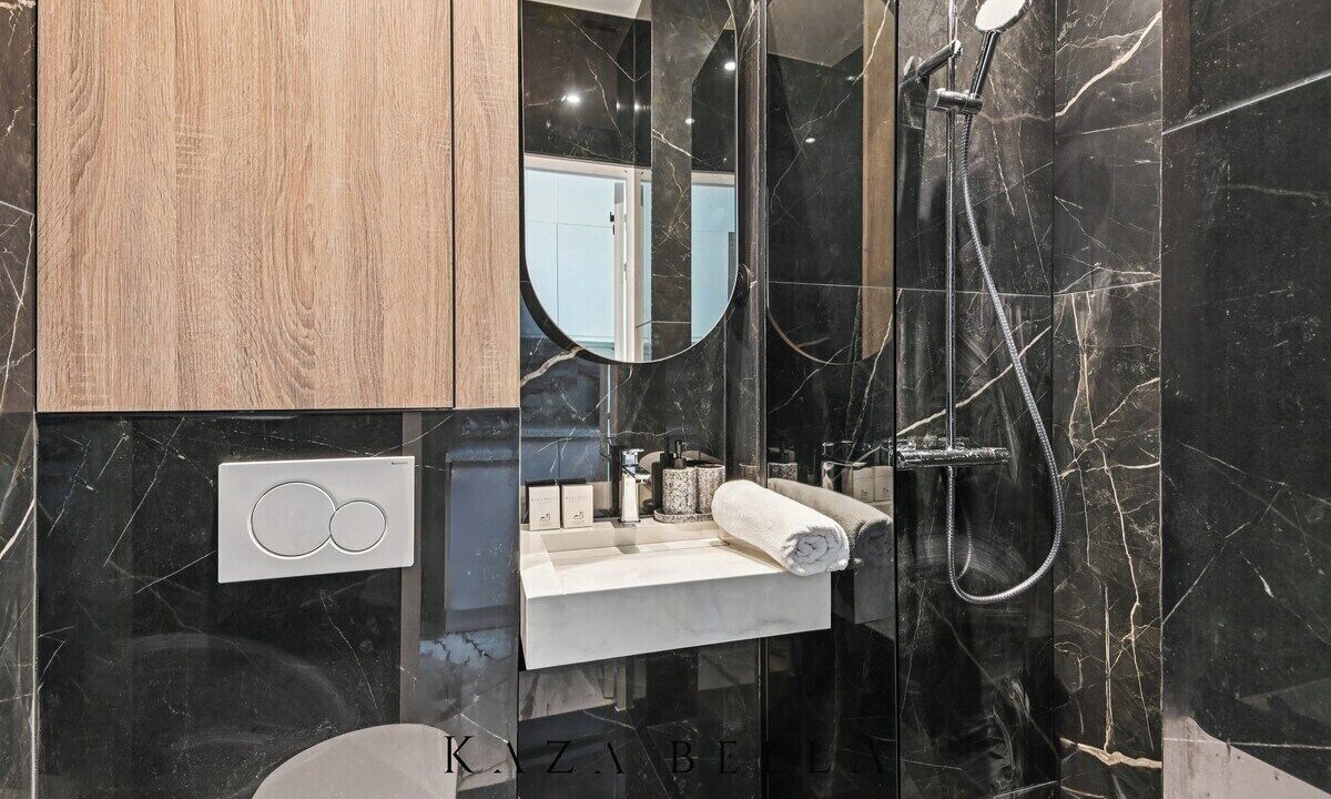 Photo of Bathroom in Levallois-Perret