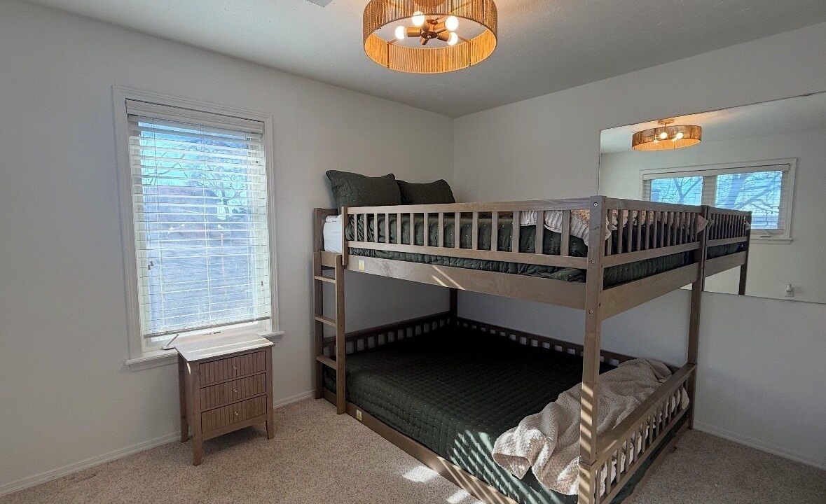 Photo of Bedroom in Vinita