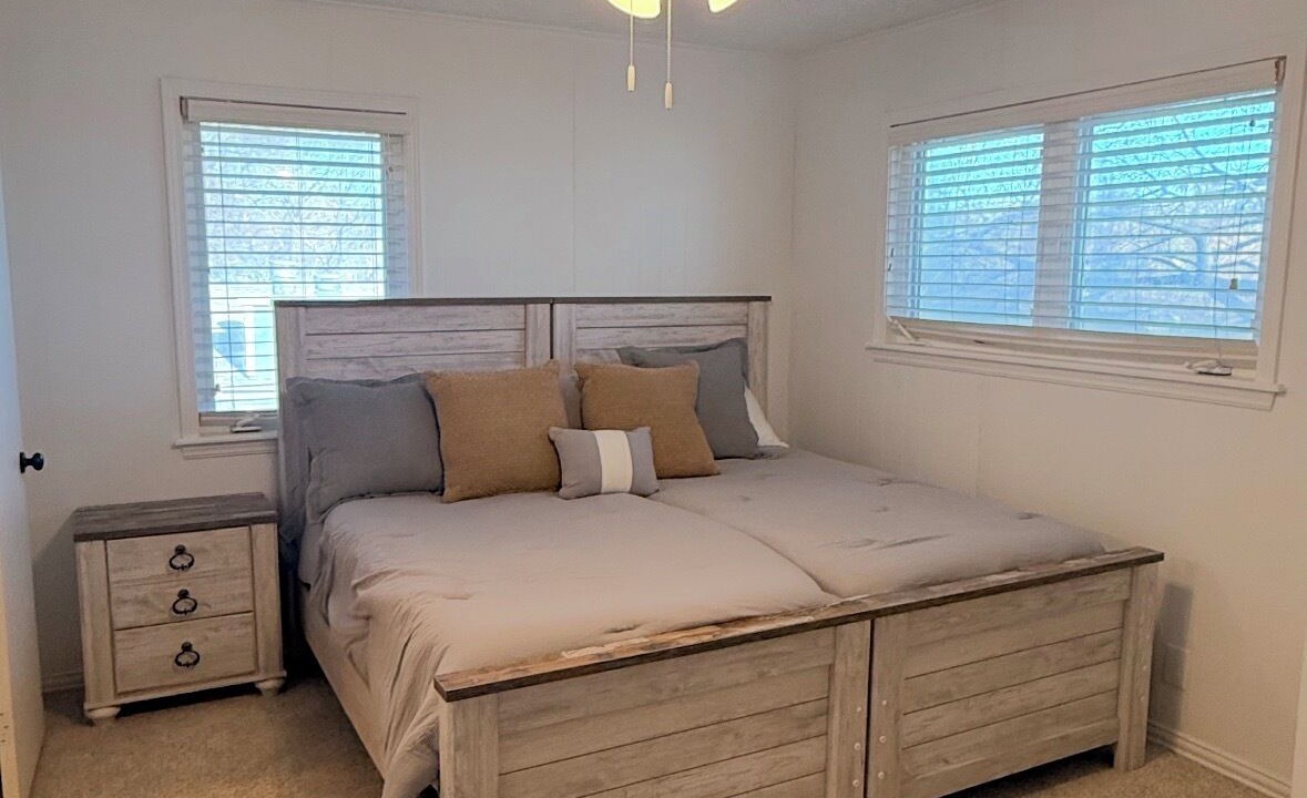 Photo of Bedroom in Vinita