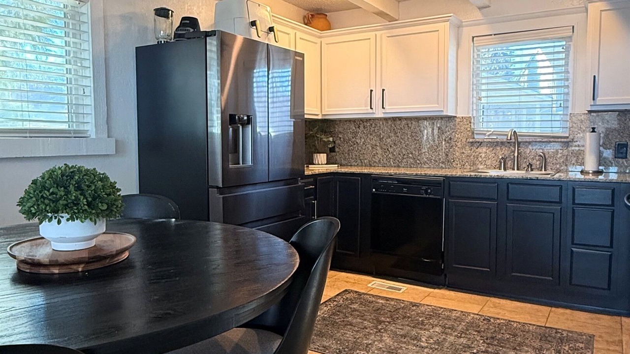 Photo of Kitchen in Vinita