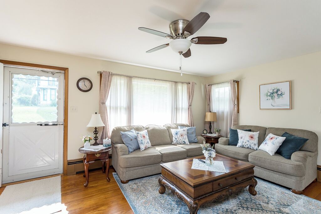 Photo of Livingroom in Harrisonburg