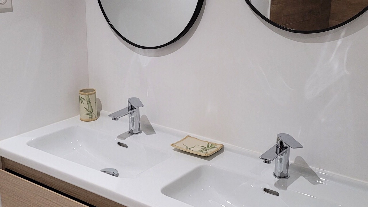 Photo of Bathroom in Huos