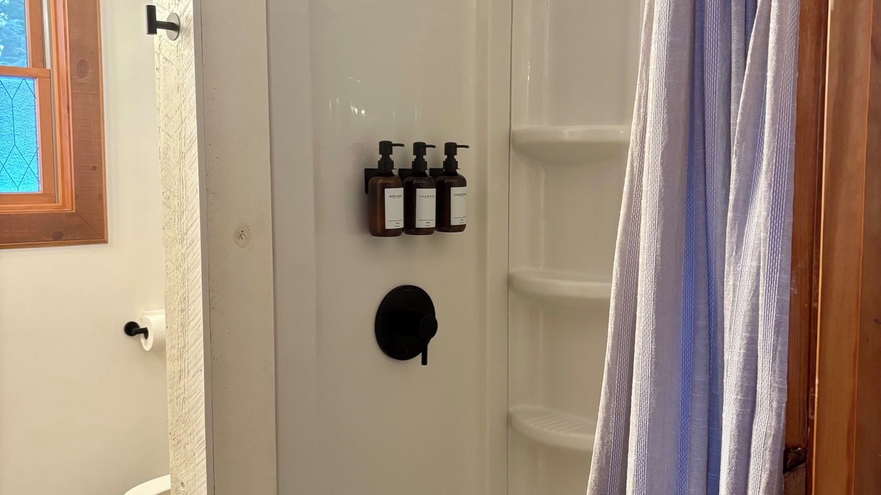 Photo of Bathroom in Pottersville