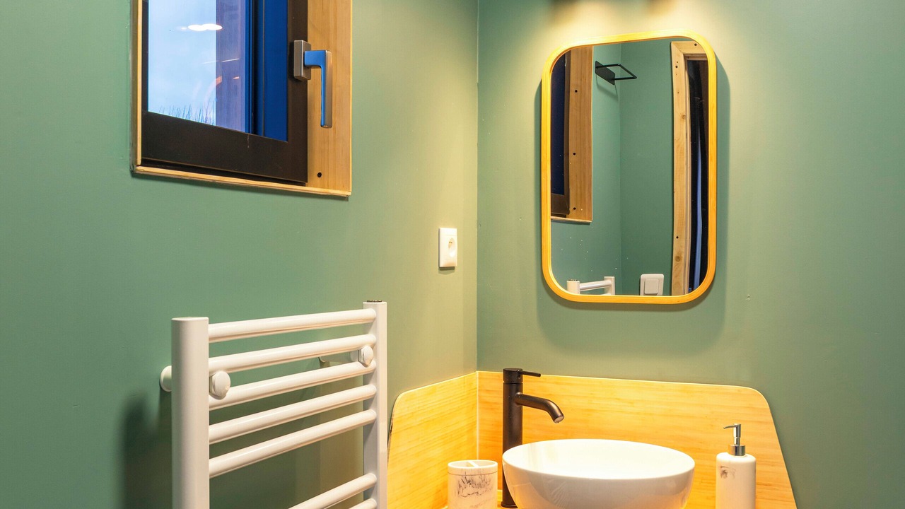 Photo of Bathroom in Cuverville