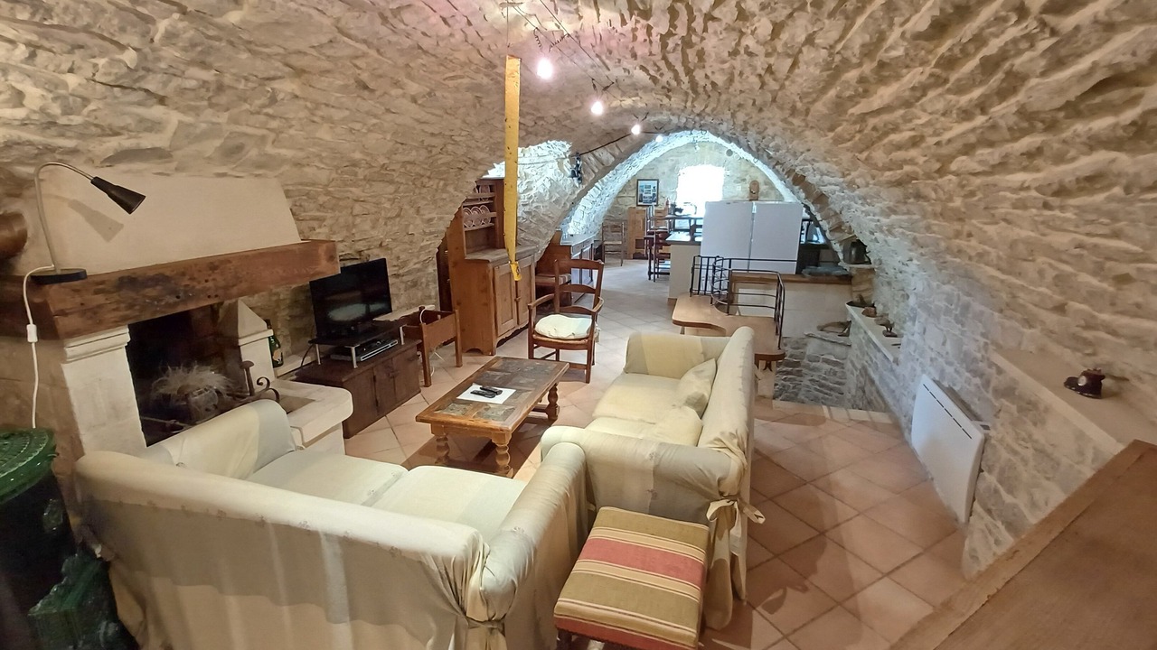 Photo of Livingroom in Hures-la-Parade