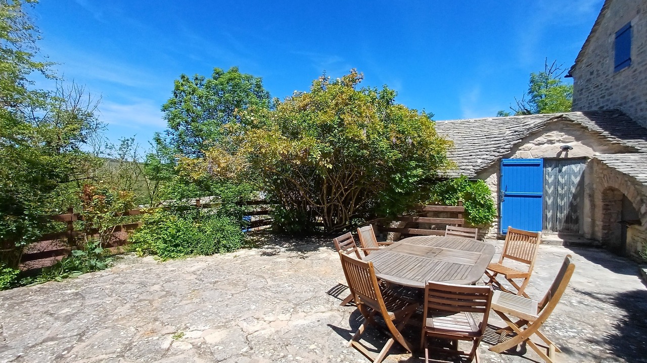 Photo of Outdoor in Hures-la-Parade