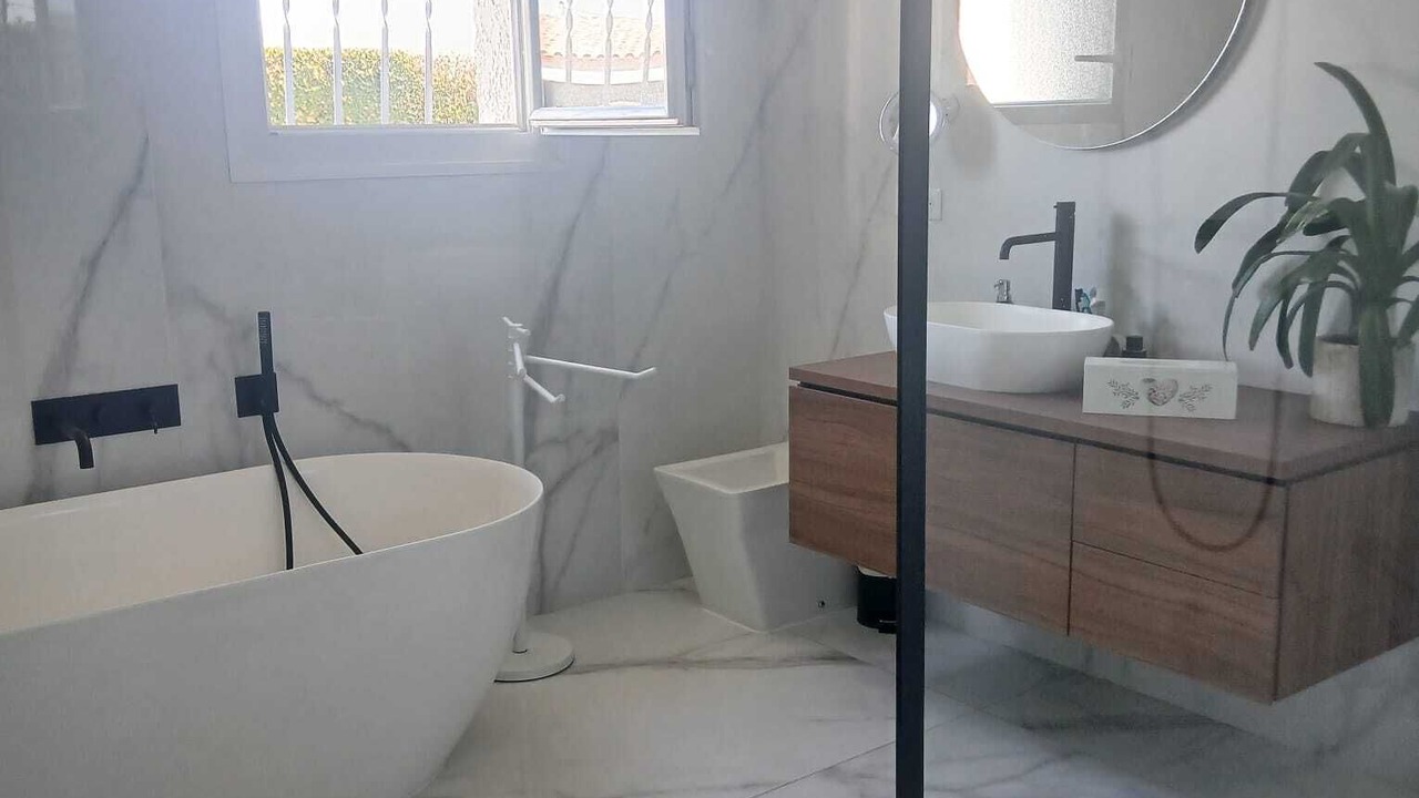 Photo of Bathroom in Montbazin