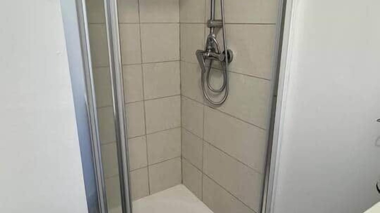 Photo of Bathroom in Quartier Saint-Clement - Jardin des Plantes