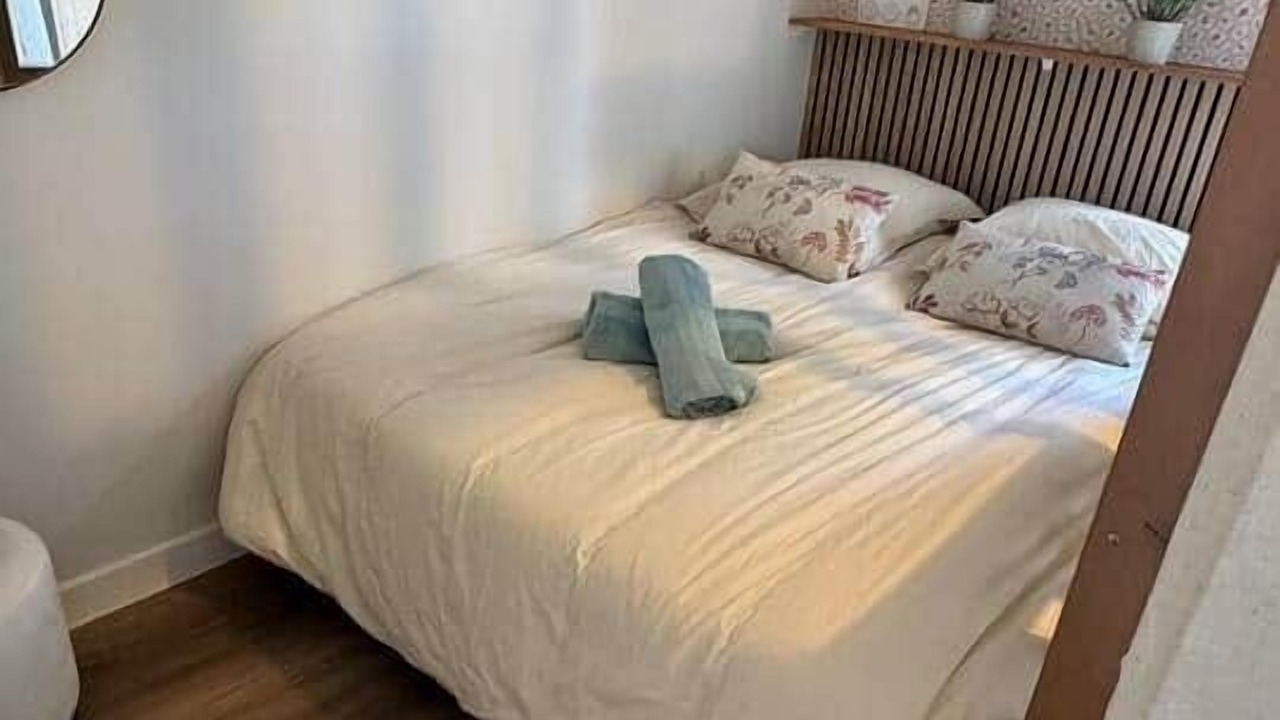 Photo of Bedroom in Quartier Saint-Clement - Jardin des Plantes