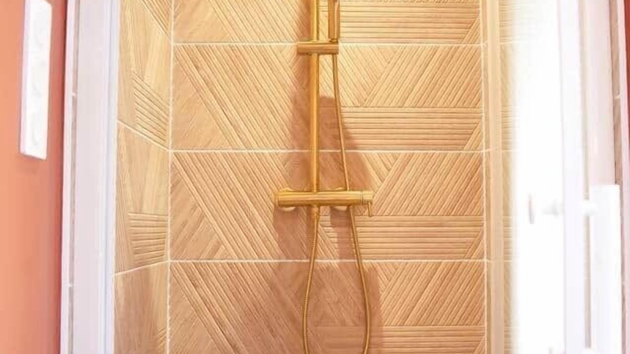 Photo of Bathroom in Quartier Saint-Clement - Jardin des Plantes