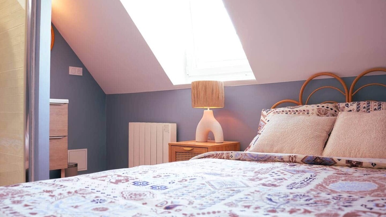Photo of Bedroom in Quartier Saint-Clement - Jardin des Plantes