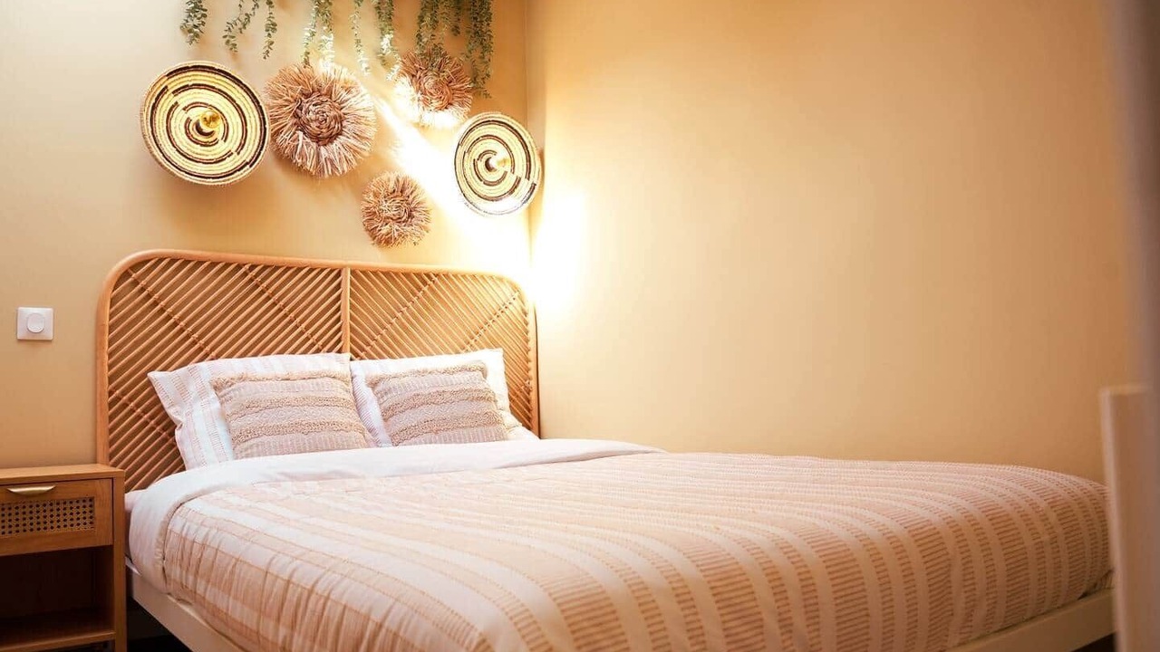 Photo of Bedroom in Quartier Saint-Clement - Jardin des Plantes